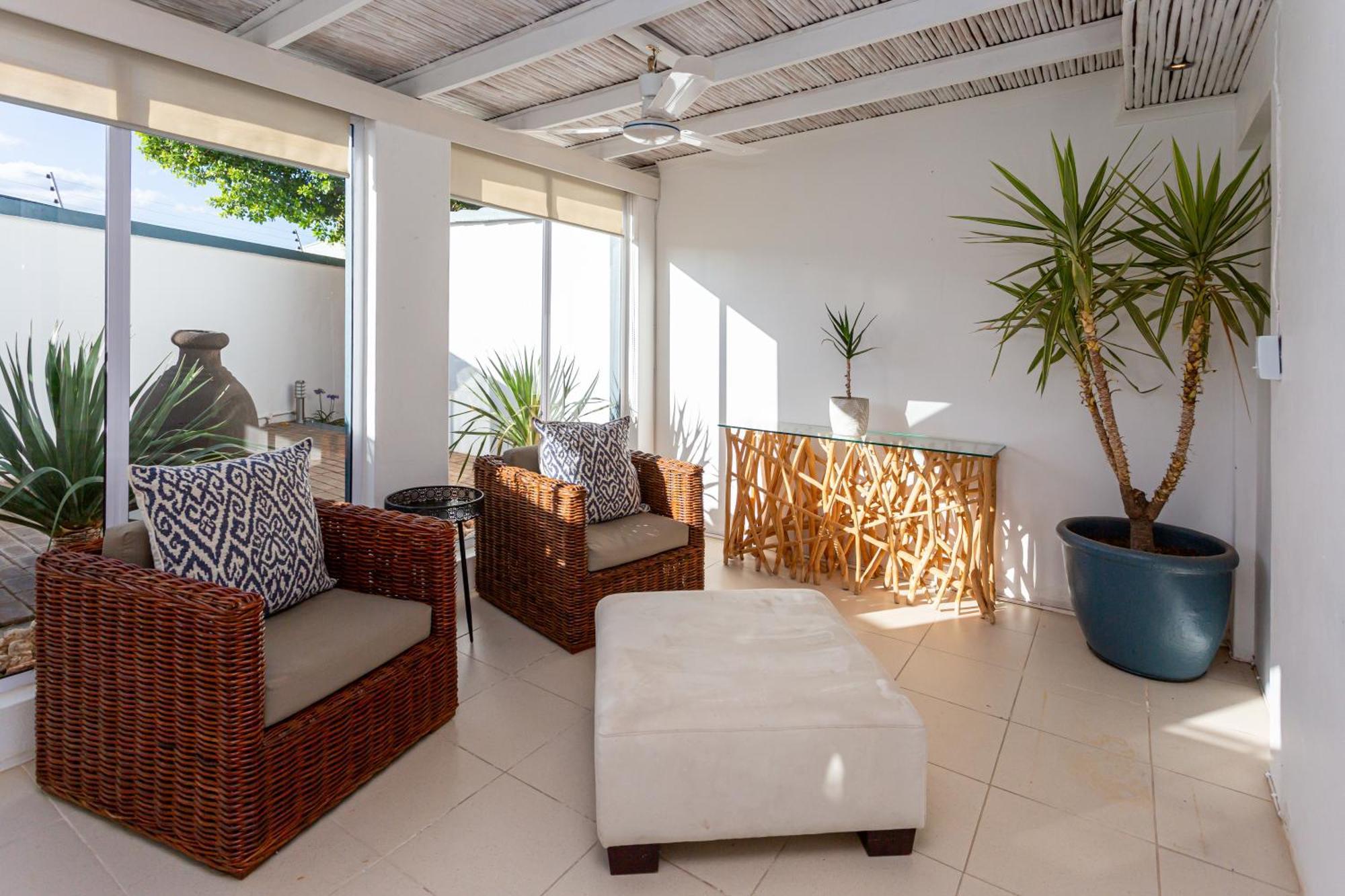 Pictures Guest House Boutique Hotel Oudtshoorn Eksteriør bilde